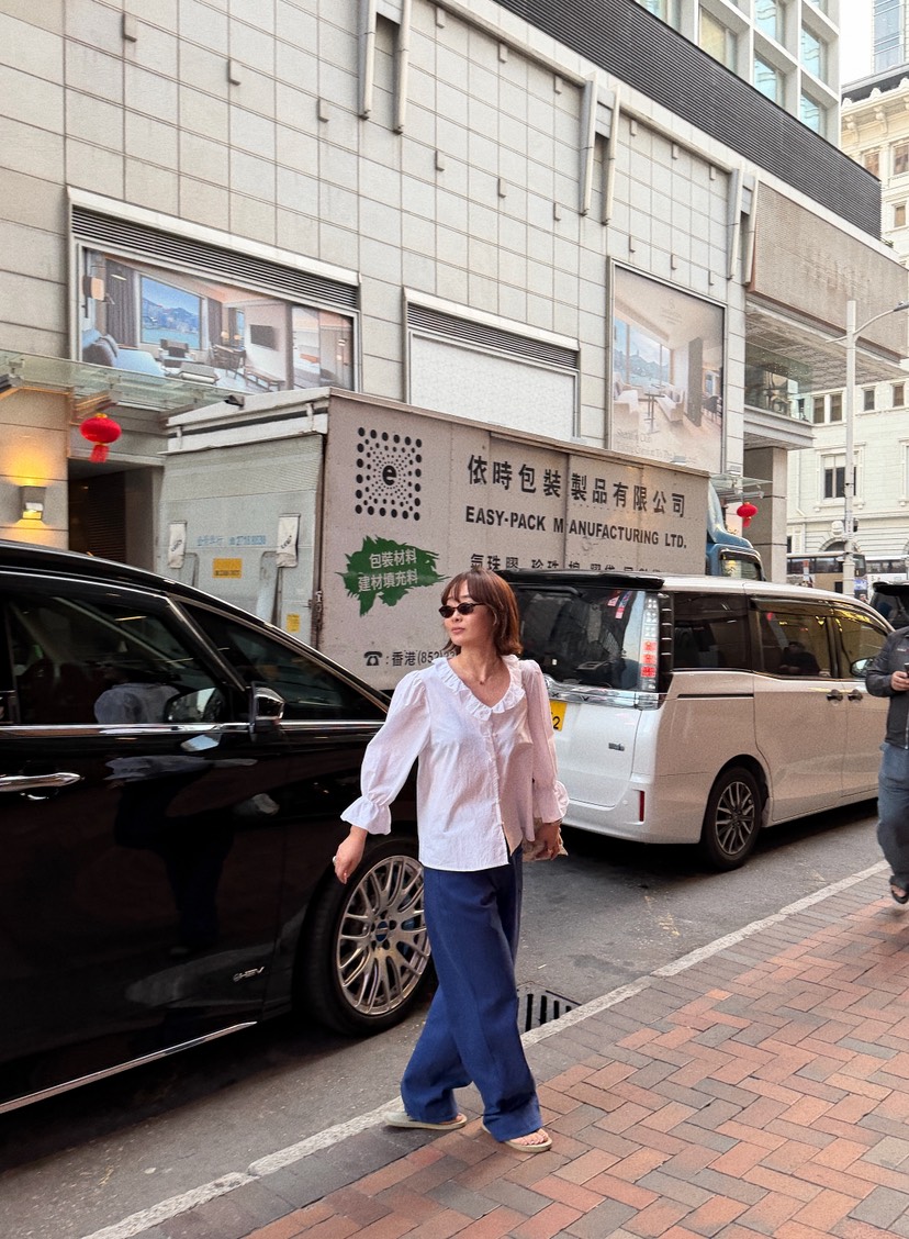 OLI SEOUL韓國直郵女裝新品時尚推薦職業人氣襯衫蕾絲衫OLI SEOUL襯衫/蕾絲衫