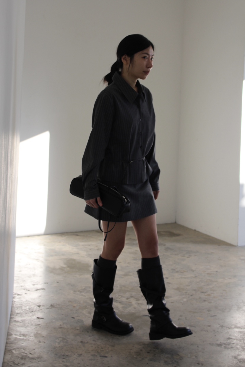 OVER NEAR韓國東大門直郵女士新品熱賣職業時尚襯衫蕾絲衫OVER NEAR襯衫/蕾絲衫