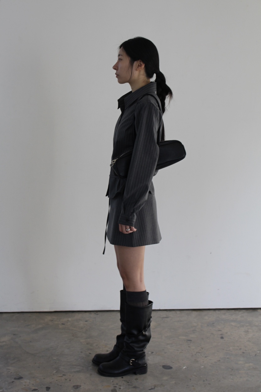 OVER NEAR韓國東大門直郵女士新品熱賣職業時尚襯衫蕾絲衫OVER NEAR襯衫/蕾絲衫