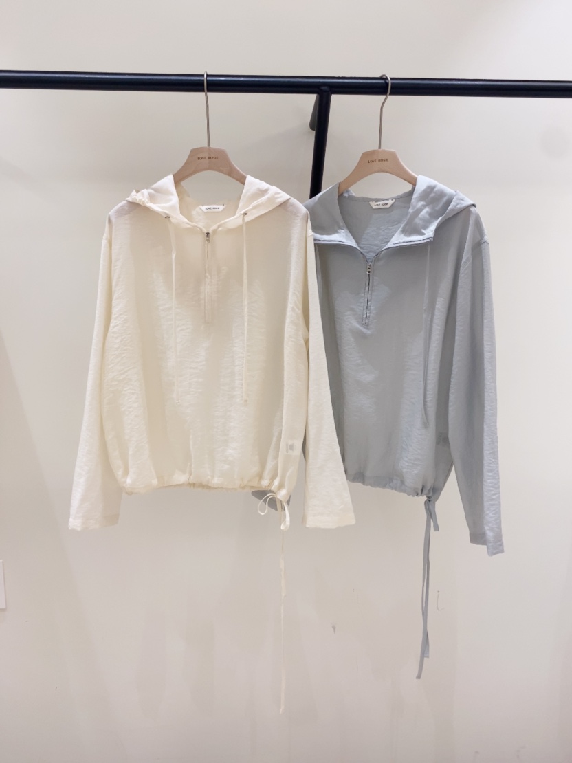 LOVE ROSIE韓國代購女裝新品熱賣人氣襯衫蕾絲衫連帽鏤空LOVE ROSIE襯衫/蕾絲衫