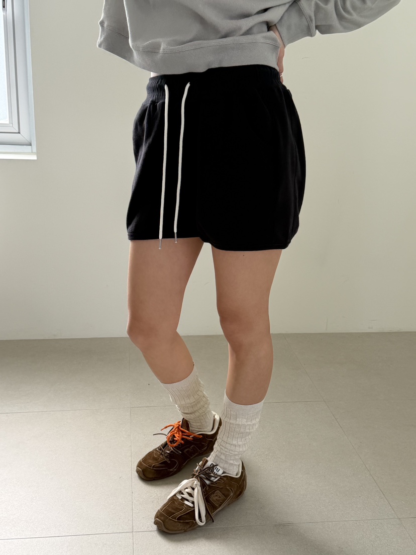 KARE/WEREPIECE韓國東大門直郵女士新款休閑時尚人氣短褲KARE/WEREPIECE短褲