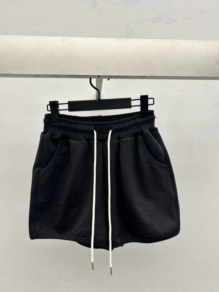 KARE/WEREPIECE韓國東大門直郵女士新款休閑時尚人氣短褲KARE/WEREPIECE短褲圖色1