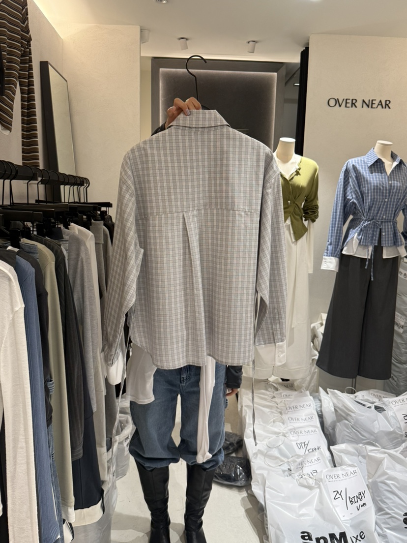 OVER NEAR韓國直郵女士新品推薦26春夏休閑熱賣襯衫蕾絲衫OVER NEAR襯衫/蕾絲衫