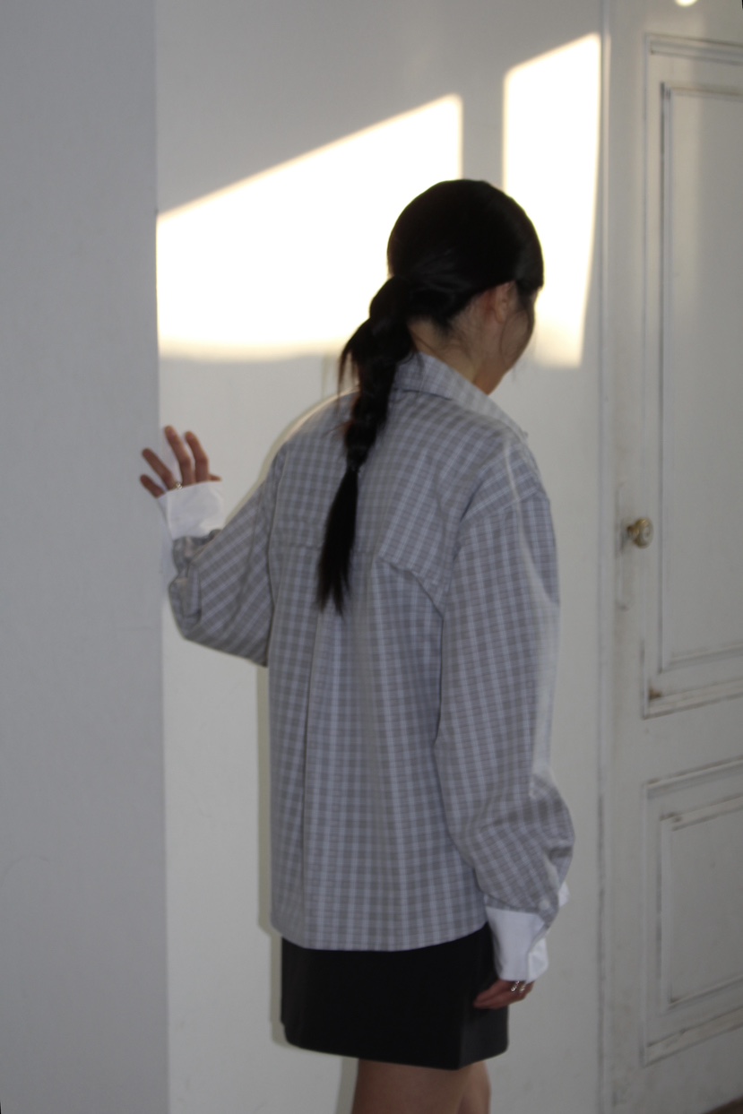 OVER NEAR韓國直郵女士新品推薦26春夏休閑熱賣襯衫蕾絲衫OVER NEAR襯衫/蕾絲衫