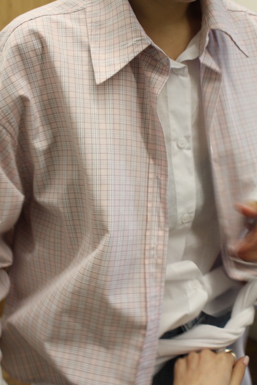 OVER NEAR韓國直郵女士新品推薦26春夏休閑熱賣襯衫蕾絲衫OVER NEAR襯衫/蕾絲衫