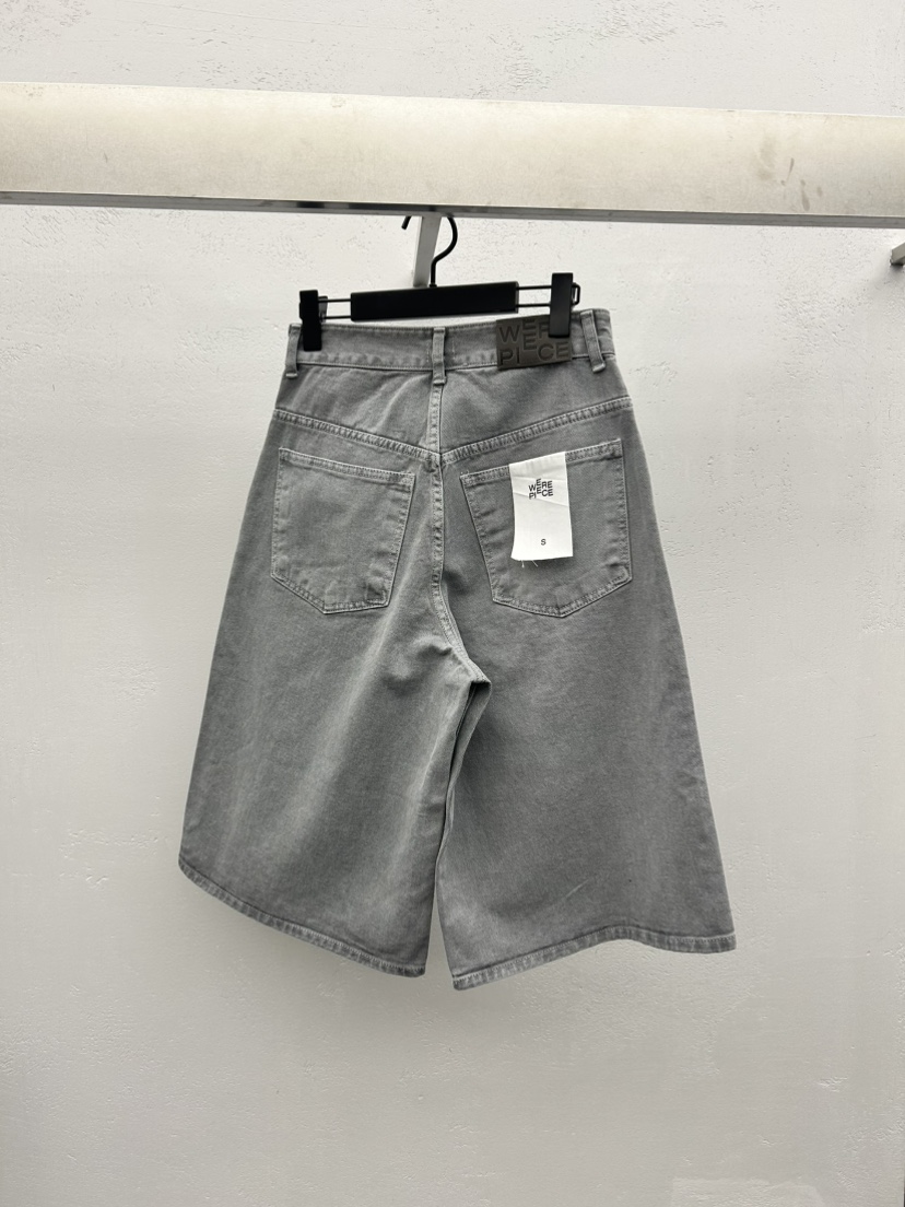 KARE/WEREPIECE韓國東大門直郵女士新款職業推薦時尚短褲KARE/WEREPIECE短褲