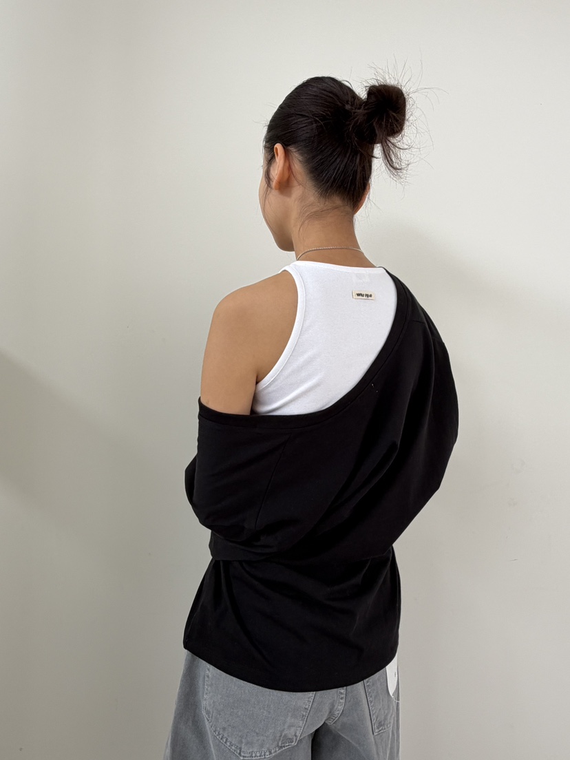 KARE/WEREPIECE韓國東大門直郵女裝新品26春夏長袖T恤口袋KARE/WEREPIECE長袖T恤