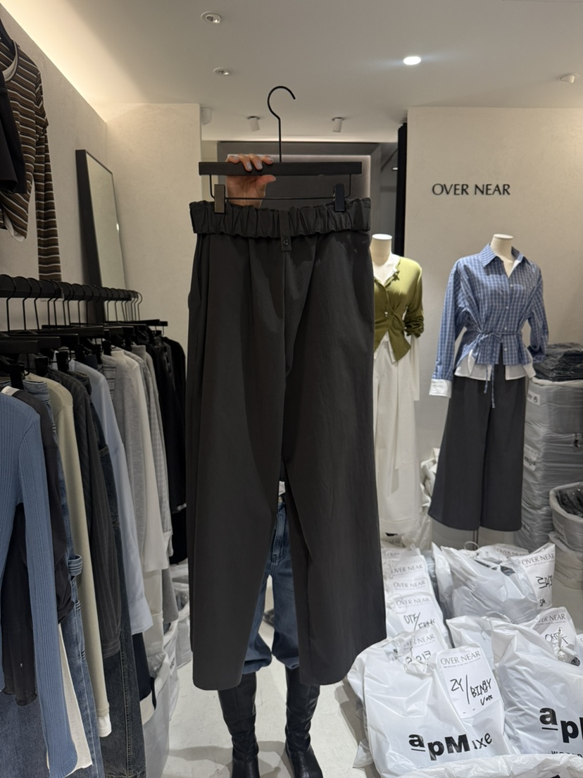 OVER NEAR東大門代購女士新品推薦職業休閑褲荷葉邊紐扣OVER NEAR休閑褲