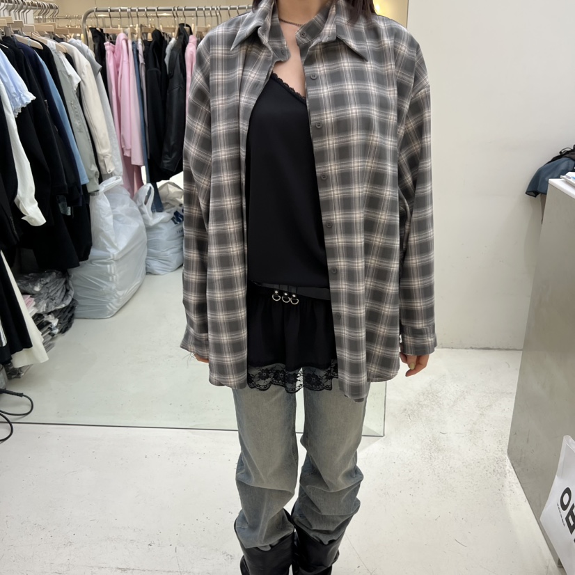 FLAUNT韓國直郵女裝新款推薦時尚26春夏襯衫蕾絲衫假兩件FLAUNT襯衫/蕾絲衫圖色2