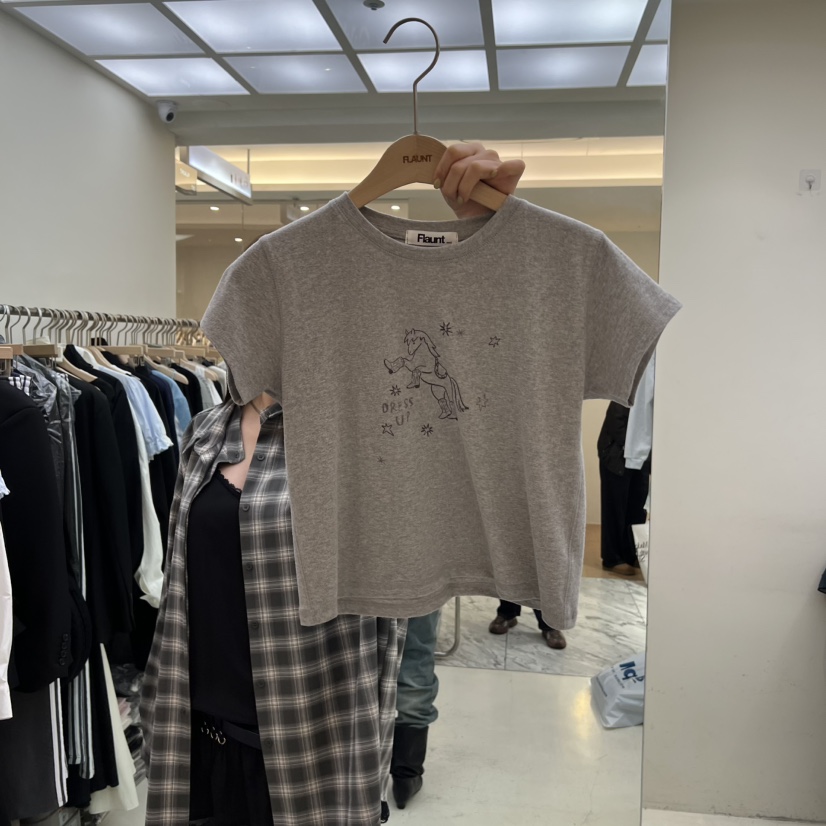 FLAUNT韓國代購女士新品休閑熱賣人氣26春夏真品職業時尚T恤FLAUNTT恤圖色1