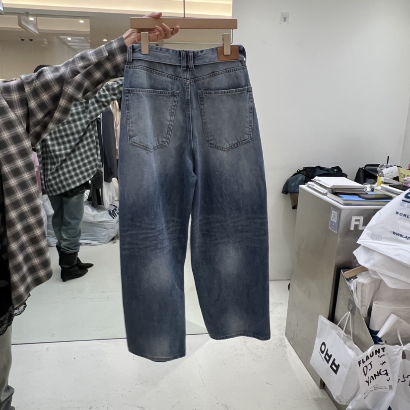 FLAUNT東大門直郵女士新款職業26春夏熱賣人氣休閑牛仔褲FLAUNT牛仔褲