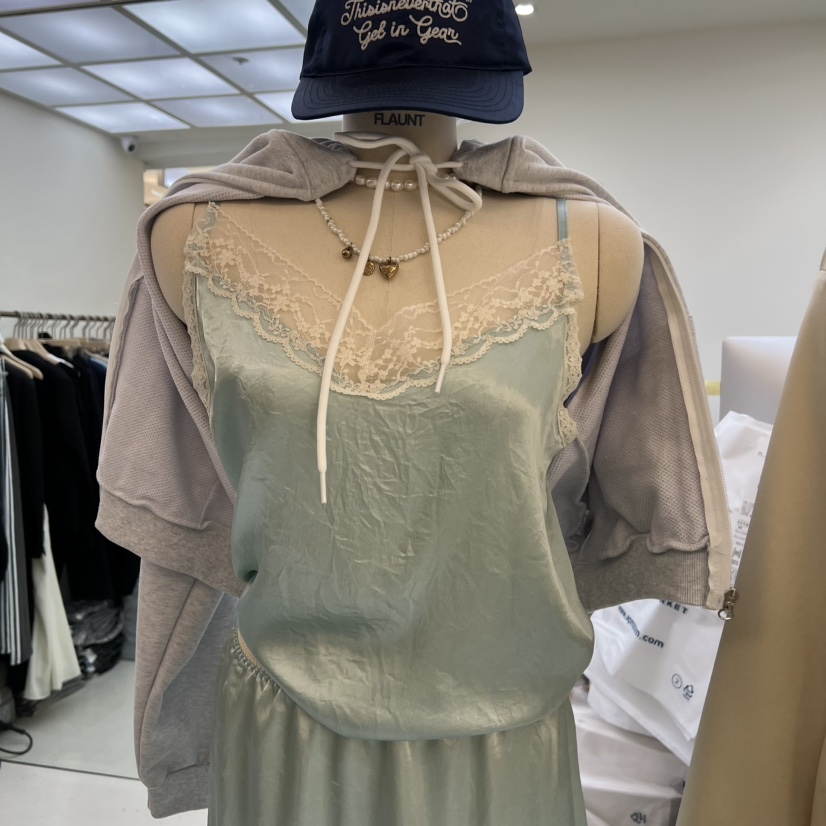 FLAUNT韓國代購女士新款時尚真品26春夏推薦吊帶背心絲質FLAUNT吊帶/背心圖色3