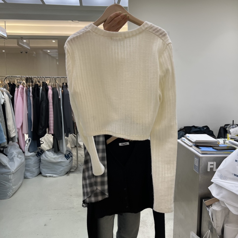 FLAUNT韓國直郵女士新款人氣時尚休閑26春夏熱賣針織衫短款FLAUNT針織衫