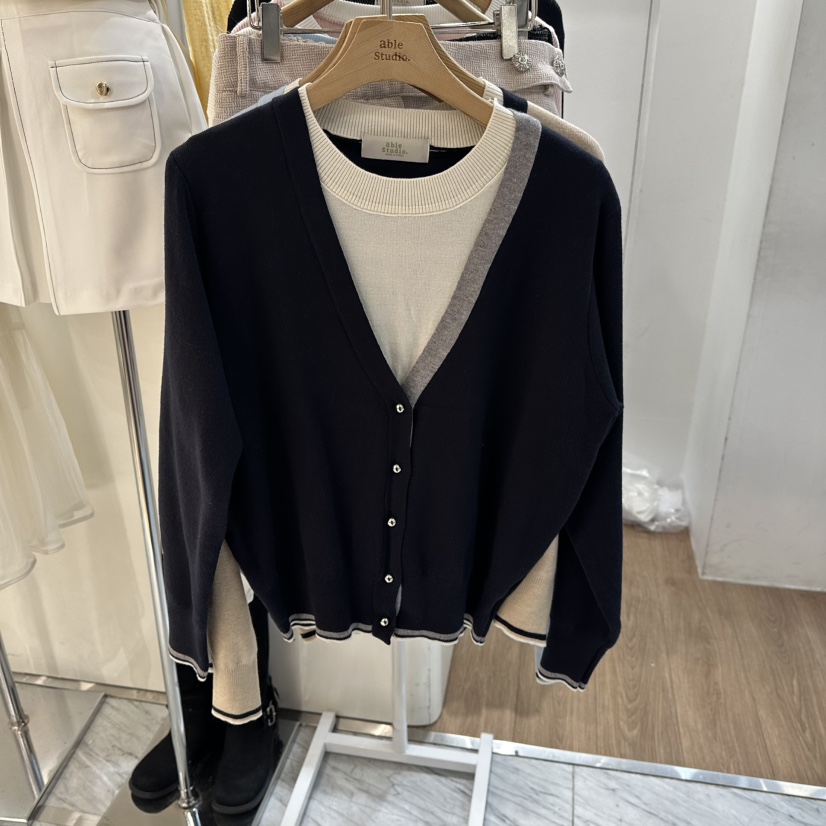 ABLESTUDIO東大門實拍女裝新款26春夏推薦針織衫假兩件V領ABLESTUDIO針織衫圖色3