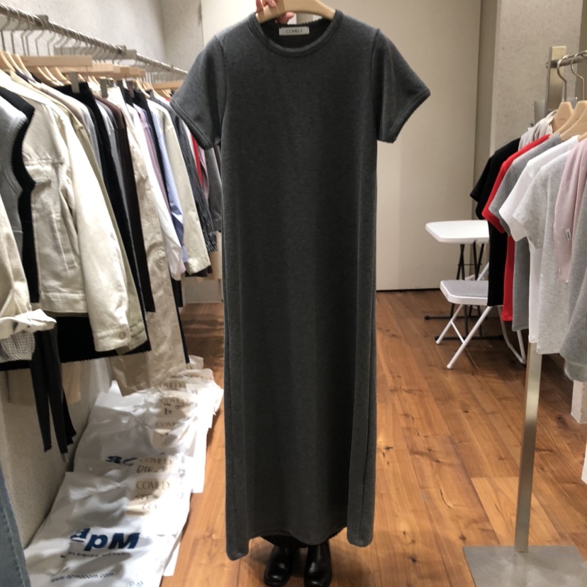 COMELY東大門代購女士新款人氣26春夏真品推薦職業連衣裙COMELY連衣裙圖色1