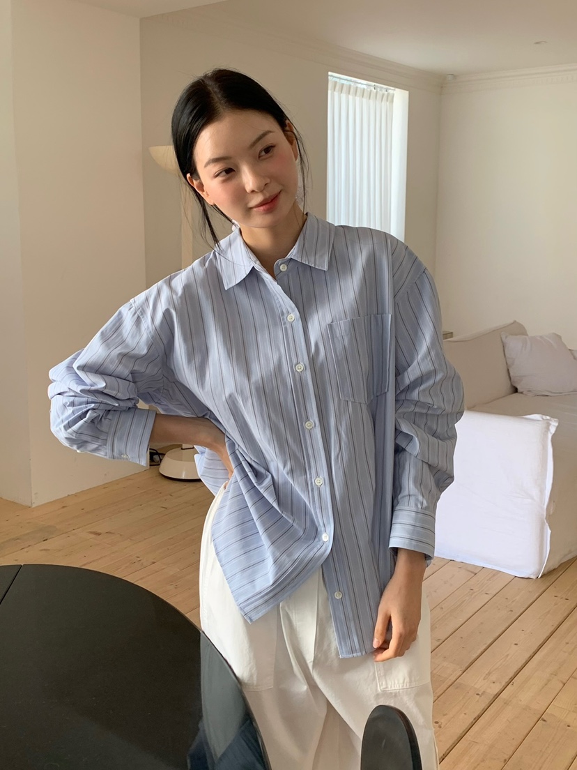 LOVE MY SANTA韓國代購女裝新款時尚真品襯衫蕾絲衫條紋Santa/LOVE MY SANTA襯衫/蕾絲衫圖色2