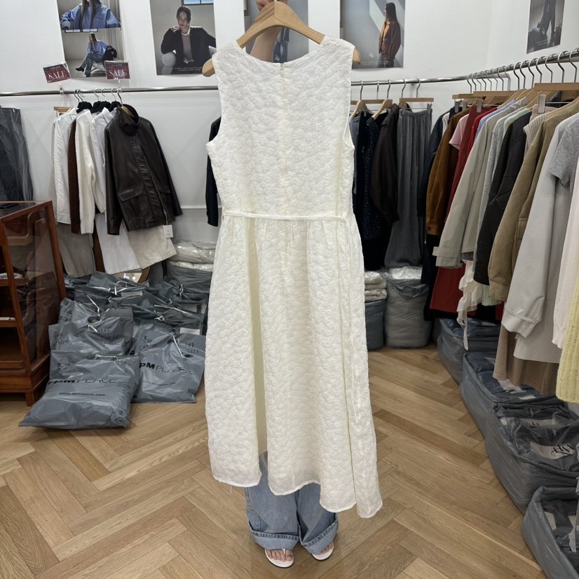 NOWHERE東大門直郵女裝新品真品職業26春夏休閑熱賣連衣裙NOWHERE連衣裙