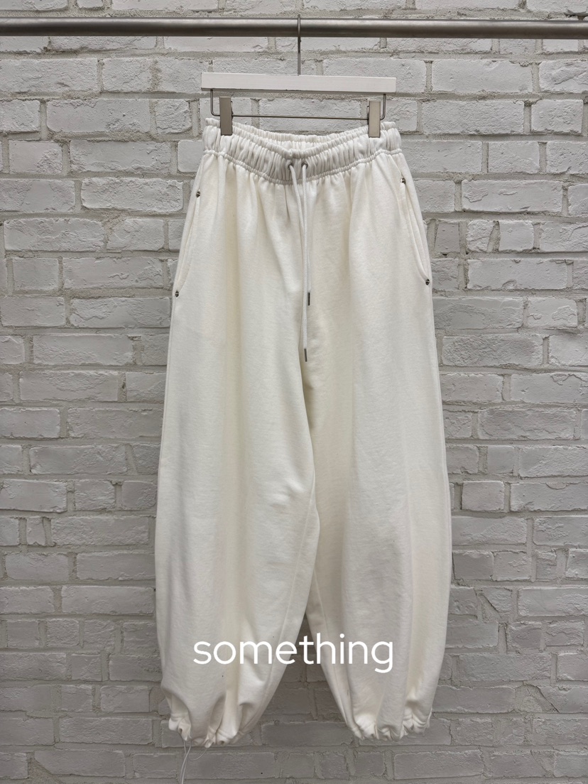 SOMETHING-L/FANCY韓國直郵女裝新款26春夏熱賣時尚休閑褲SOMETHING-L/FANCY休閑褲圖色1