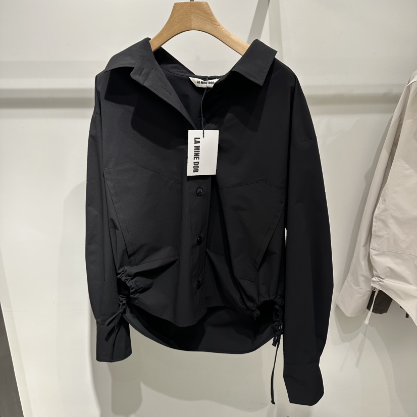 LAMINEDOR東大門代購女士新款時尚熱賣推薦襯衫蕾絲衫口袋LA MINE DOR襯衫/蕾絲衫圖色4黑色