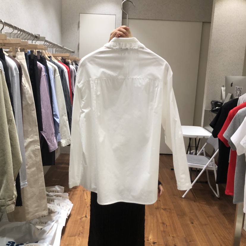 COMELY東大門實拍女裝新品熱賣推薦真品人氣休閑襯衫蕾絲衫COMELY襯衫/蕾絲衫