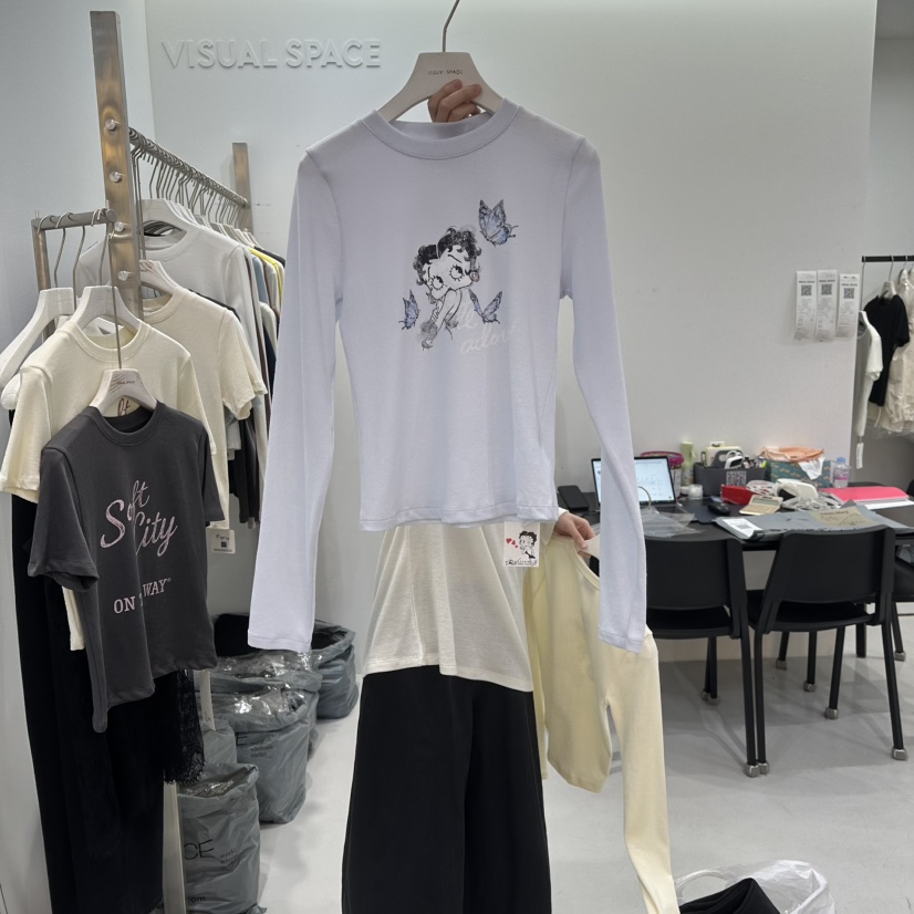 VISUAL SPACE/PAGE92/FLEISCHER東大門直郵女士新品26春夏長袖T恤VISUAL SPACE/PAGE92/FLEISCHER長袖T恤圖色2