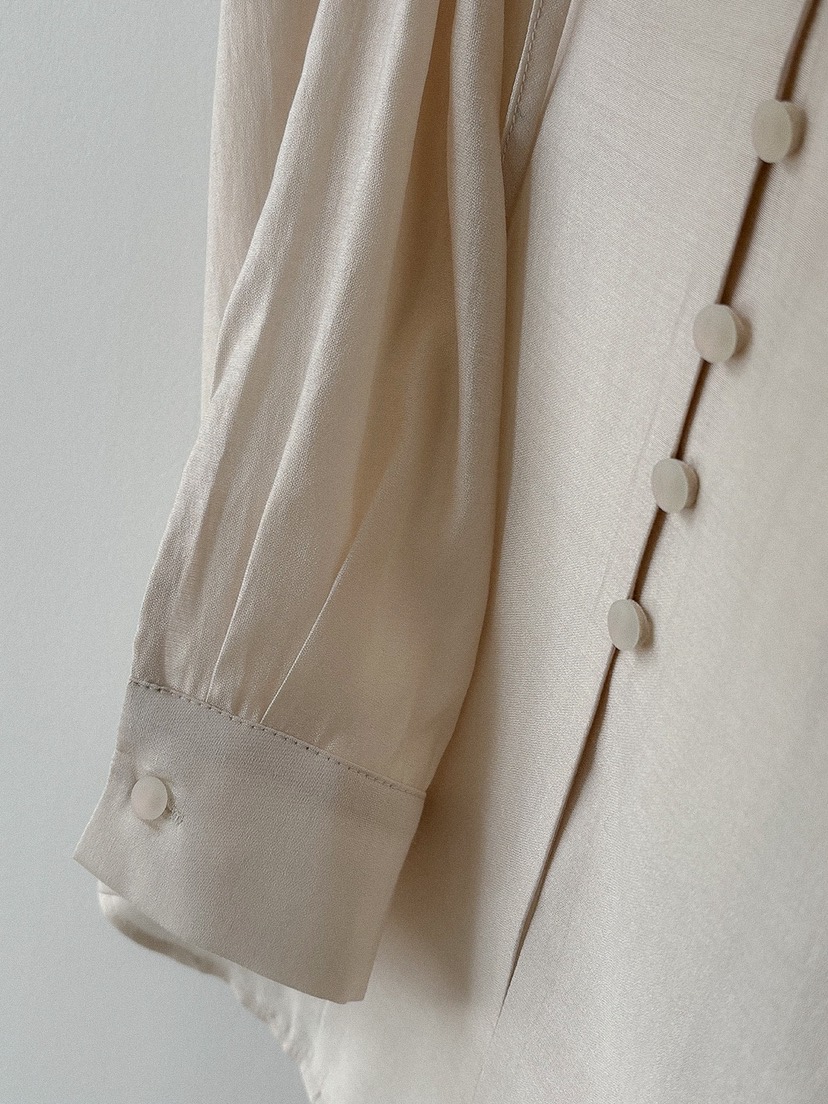 X東大門直郵女裝新款時尚26春夏休閑熱賣職業人氣襯衫蕾絲衫BLOWING襯衫/蕾絲衫