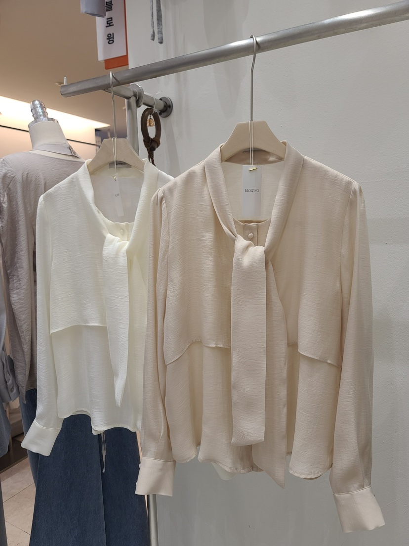 X東大門代購女士新款時尚熱賣職業26春夏推薦人氣襯衫蕾絲衫BLOWING襯衫/蕾絲衫圖色4左一色