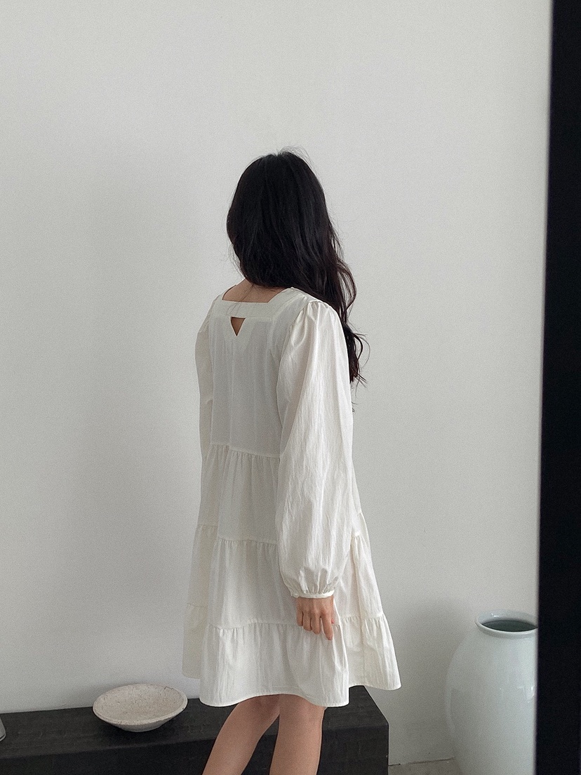 X韓國直郵女士新品時尚真品人氣熱賣26春夏職業推薦連衣裙BLOWING連衣裙