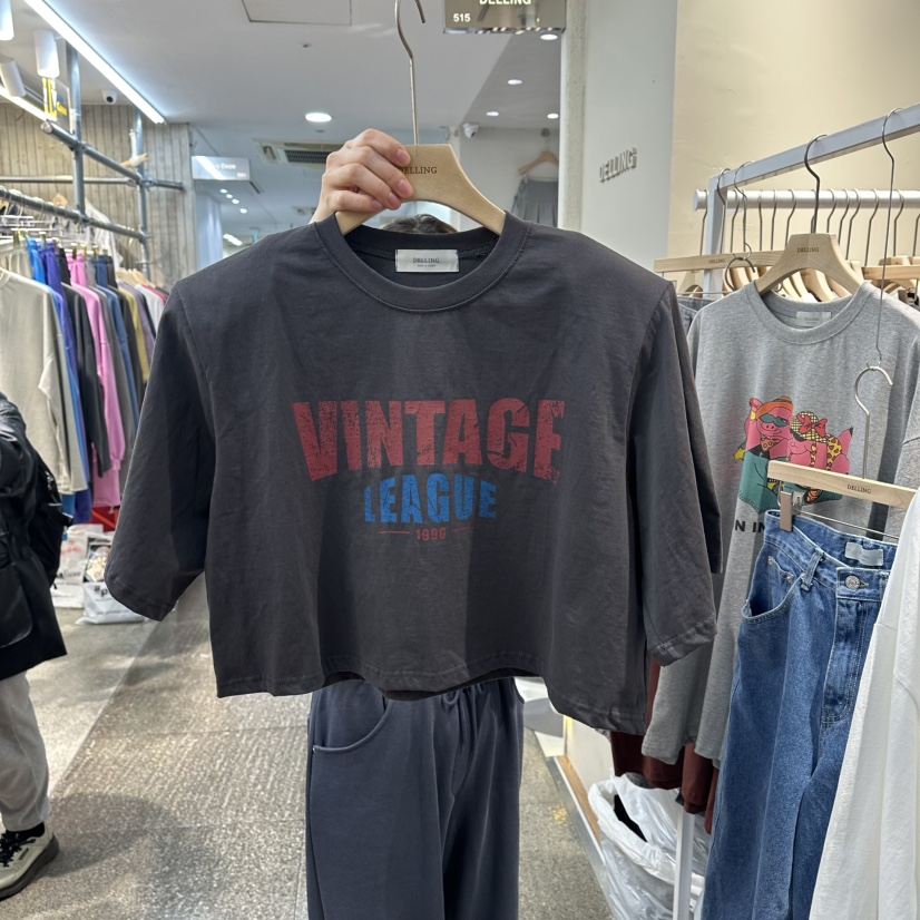 DELLING韓國代購女裝新款26春夏熱賣職業時尚推薦T恤復古DELLINGT恤圖色3