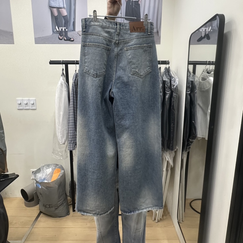 ARR東大門實拍女裝新款時尚熱賣推薦26春夏職業人氣牛仔褲ARR牛仔褲