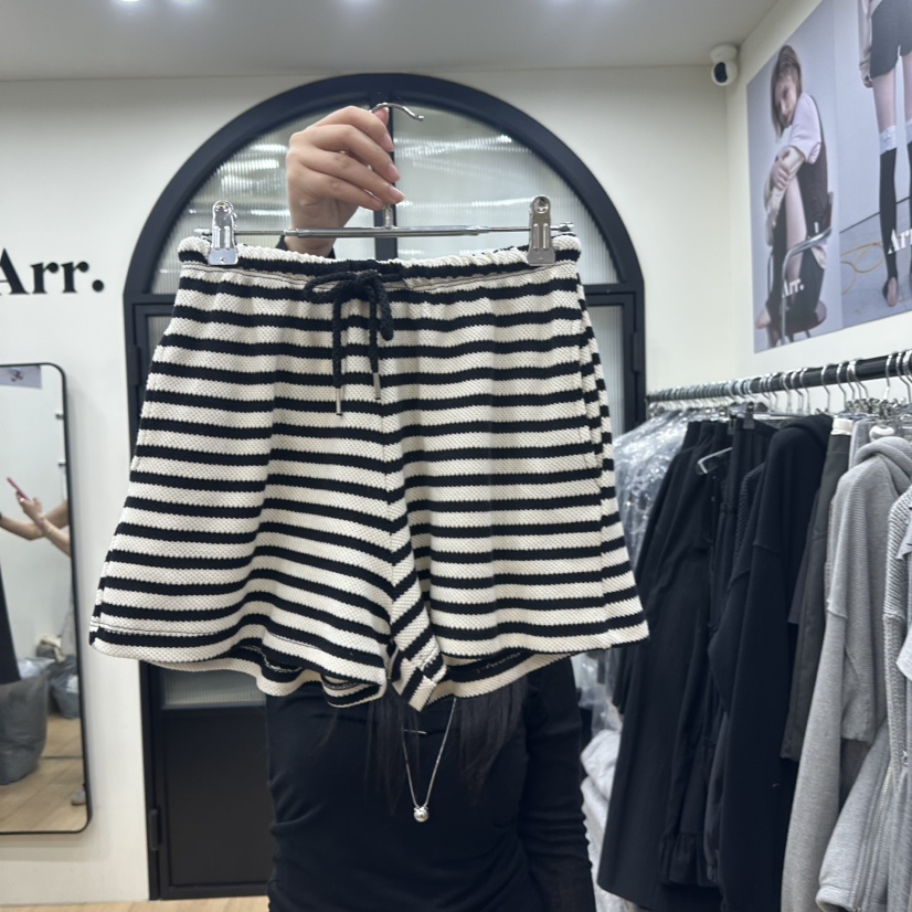 ARR東大門實拍女裝新款26春夏職業休閑時尚熱賣人氣推薦短褲ARR短褲圖色2