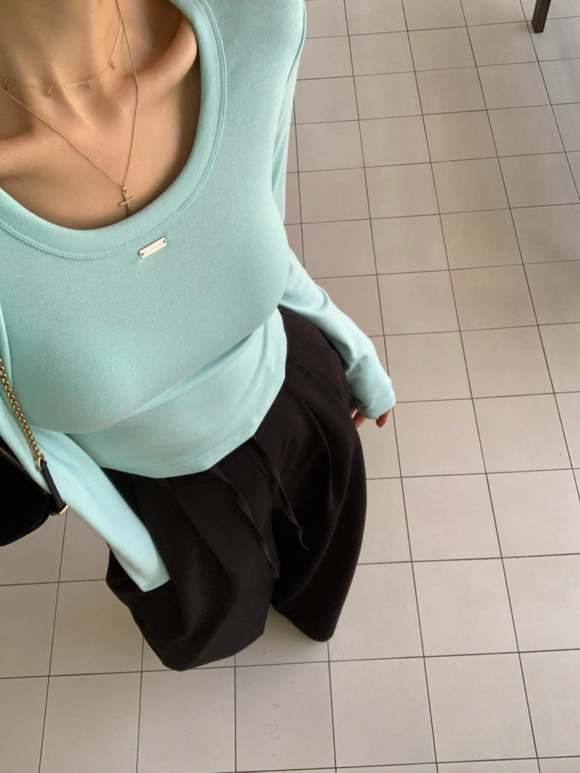 REVE CITE-L韓國代購女裝新品職業熱賣真品長袖T恤披肩REVE CITE-L長袖T恤