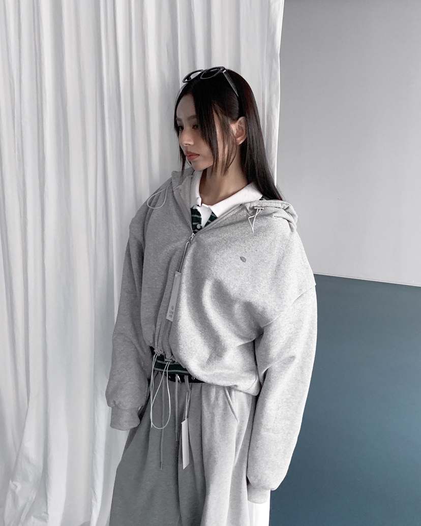 LIVE AID-P東大門直郵女裝新款人氣熱賣26春夏夾克拉鏈LIVE AID-P夾克