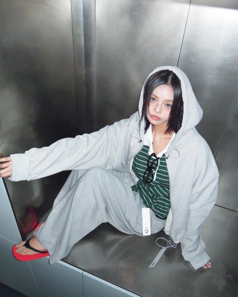 LIVE AID-P東大門直郵女裝新款人氣熱賣26春夏夾克拉鏈LIVE AID-P夾克