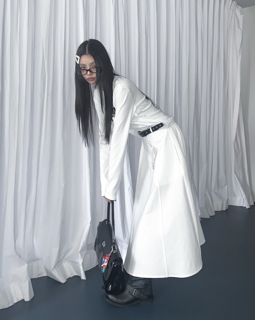 LIVE AID-P東大門直郵女士新款熱賣真品時尚職業推薦長裙LIVE AID-P長裙