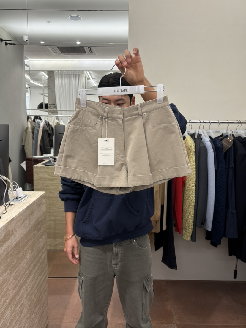 FOR TAPE東大門直郵女裝新品真品人氣熱賣職業時尚推薦短褲FOR TAPE短褲圖色1