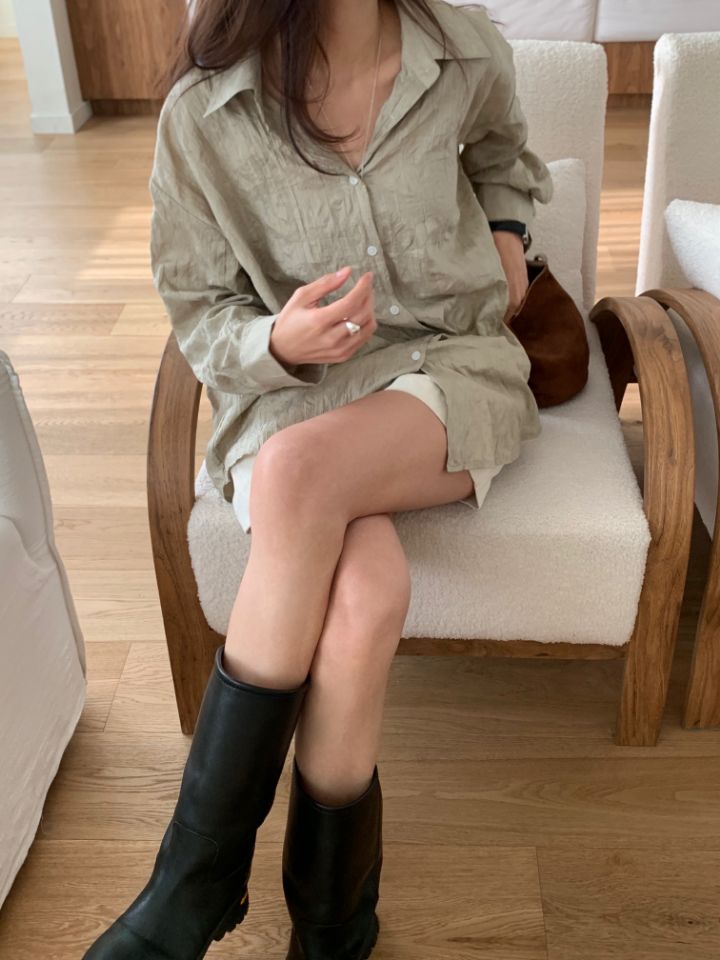 KOMOREBI東大門直郵女裝新品真品熱賣時尚襯衫蕾絲衫褶皺KOMOREBI襯衫/蕾絲衫