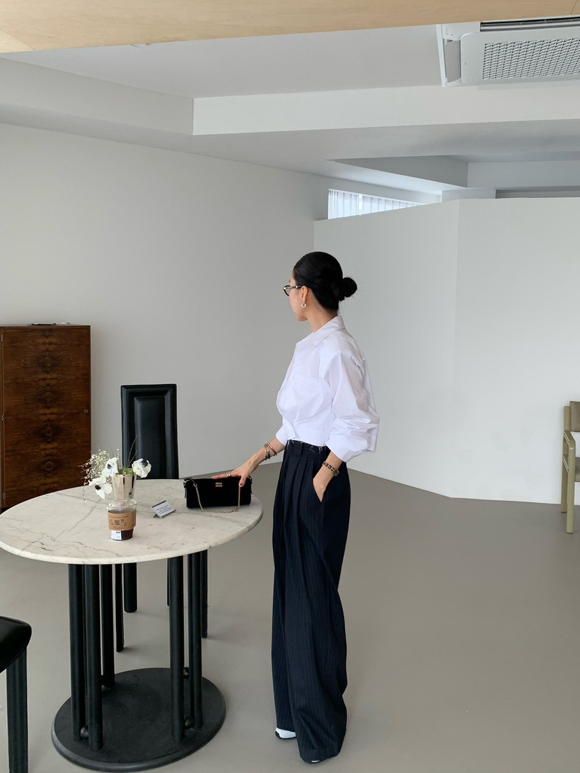 REVE CITE-L韓國直郵女士新款人氣26春夏休閑褲褶裥鏤空REVE CITE-L休閑褲