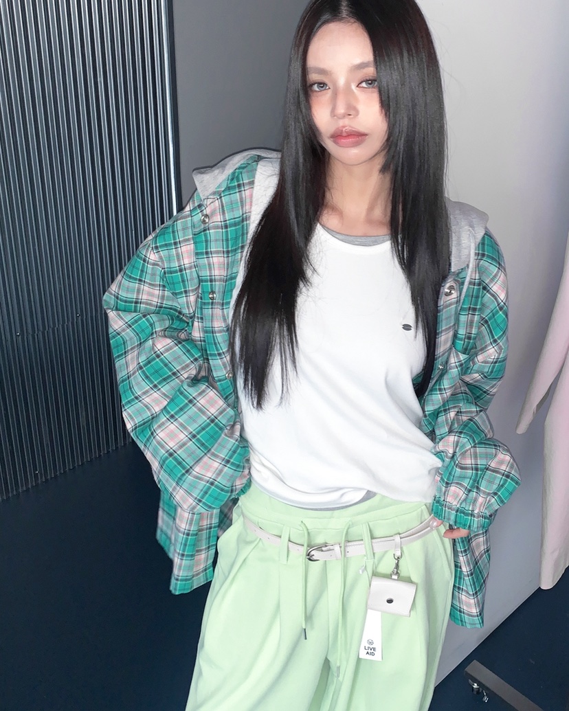 LIVE AID-P韓國直郵女士新款真品推薦襯衫蕾絲衫連帽衫LIVE AID-P襯衫/蕾絲衫