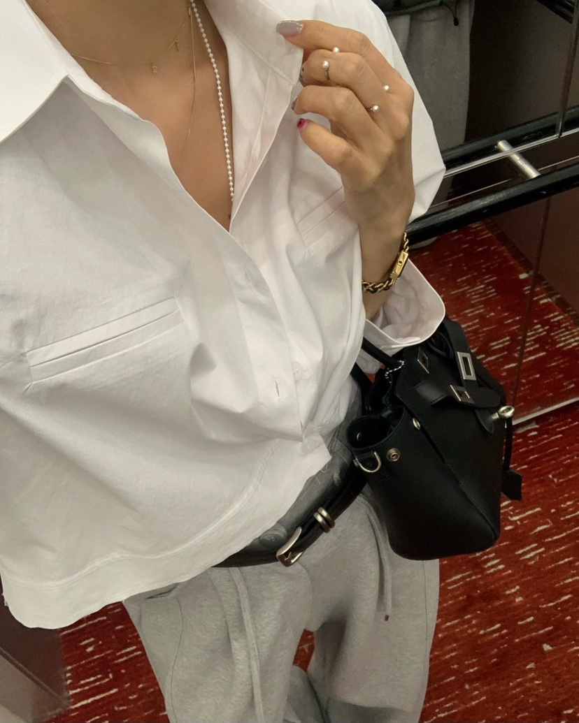 REVE CITE-L東大門直郵女士新品人氣真品推薦襯衫蕾絲衫REVE CITE-L襯衫/蕾絲衫