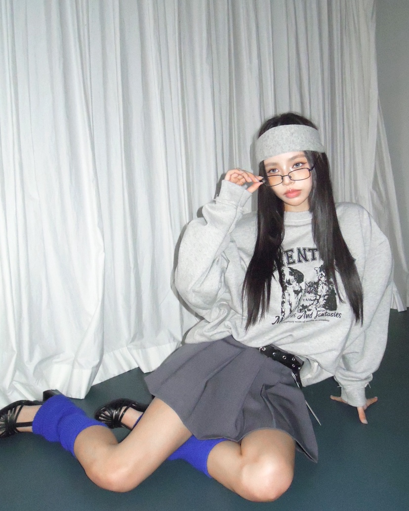 LIVE AID-P韓國代購女士新款推薦熱賣26春夏職業休閑衛衣LIVE AID-P衛衣