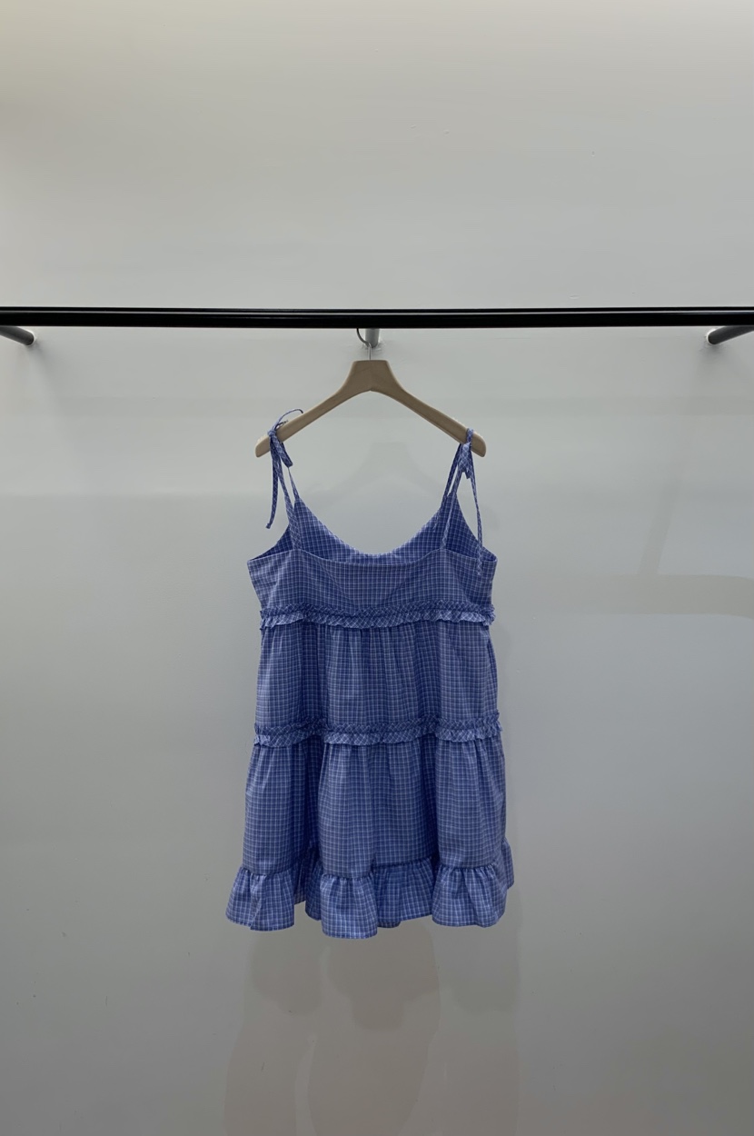 LA CREME韓國代購女士新品真品26春夏時尚熱賣連衣裙褶皺LA CREME連衣裙