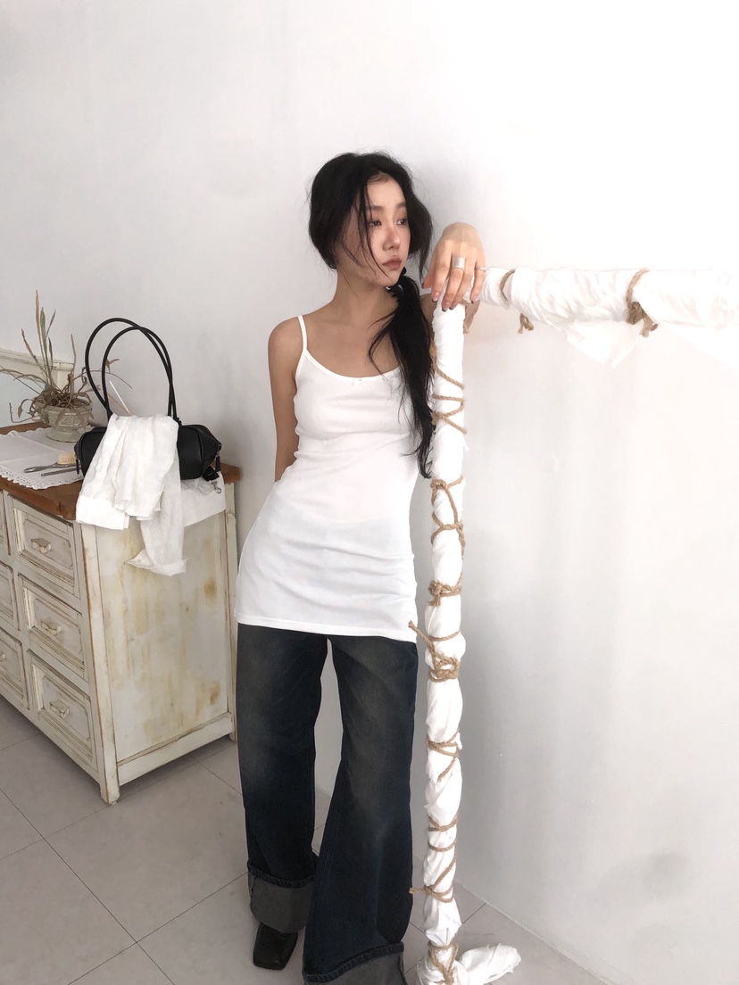 SUNDER MARKET東大門直郵女裝新款真品時尚人氣吊帶背心SUNDER MARKET吊帶/背心