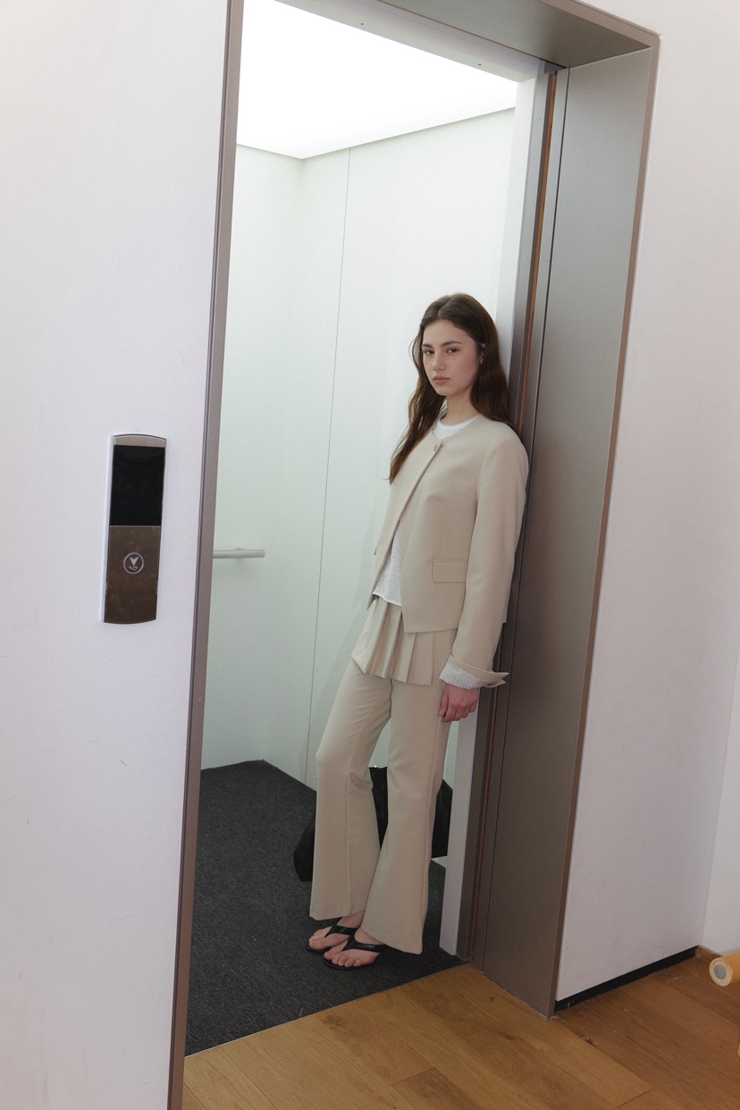 BIEN GARDER韓國代購女士新款休閑26春夏時尚熱賣推薦套裝BIEN GARDER套裝