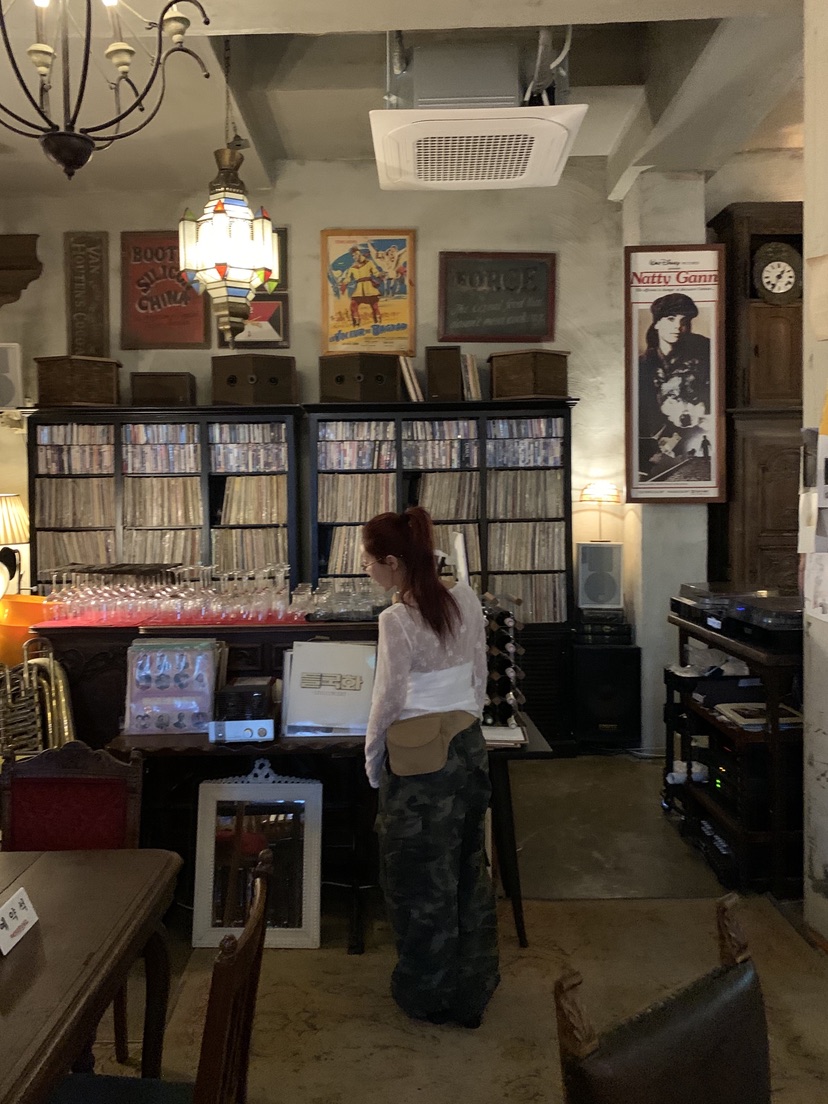 SUNDER MARKET韓國直郵實拍女裝新款推薦26春夏熱賣休閑褲SUNDER MARKET休閑褲