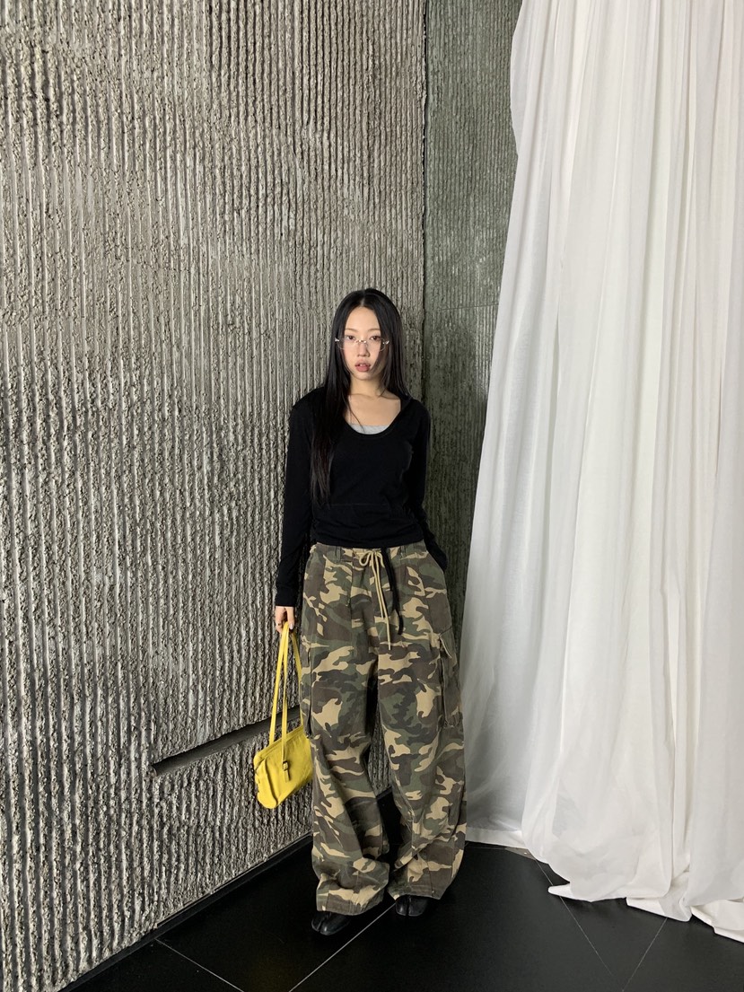 SUNDER MARKET韓國直郵女士新款推薦時尚人氣26春夏長袖T恤SUNDER MARKET長袖T恤