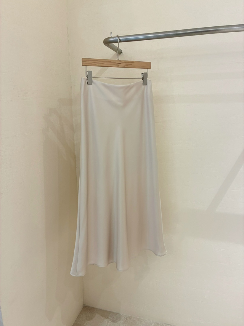 MUSE-P韓國直郵女裝新品時尚人氣26春夏熱賣推薦裙子絲綢MUSE-P裙子圖色3