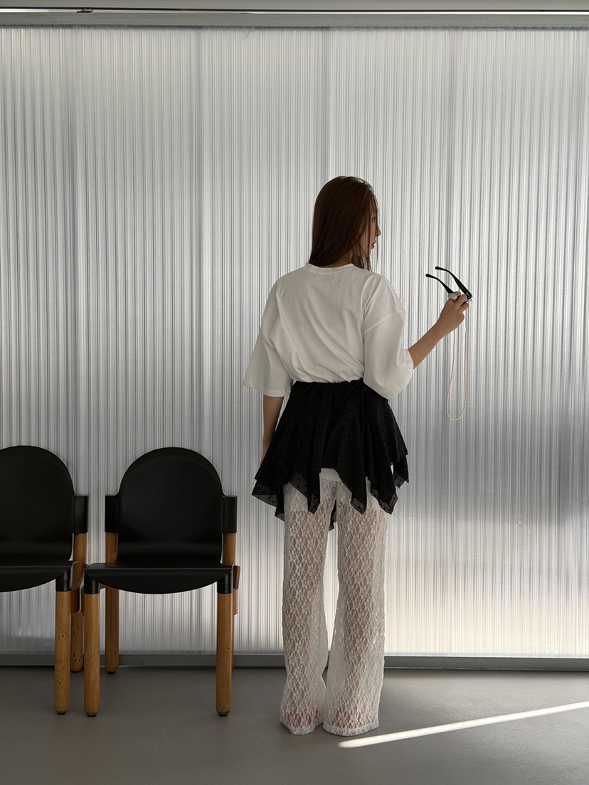 ZITTEN韓國直郵實拍女裝新品人氣時尚職業26春夏推薦短裙ZITTEN短裙