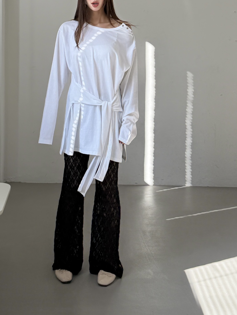 ZITTEN韓國東大門代購女士新款熱賣職業推薦時尚人氣長袖T恤ZITTEN長袖T恤