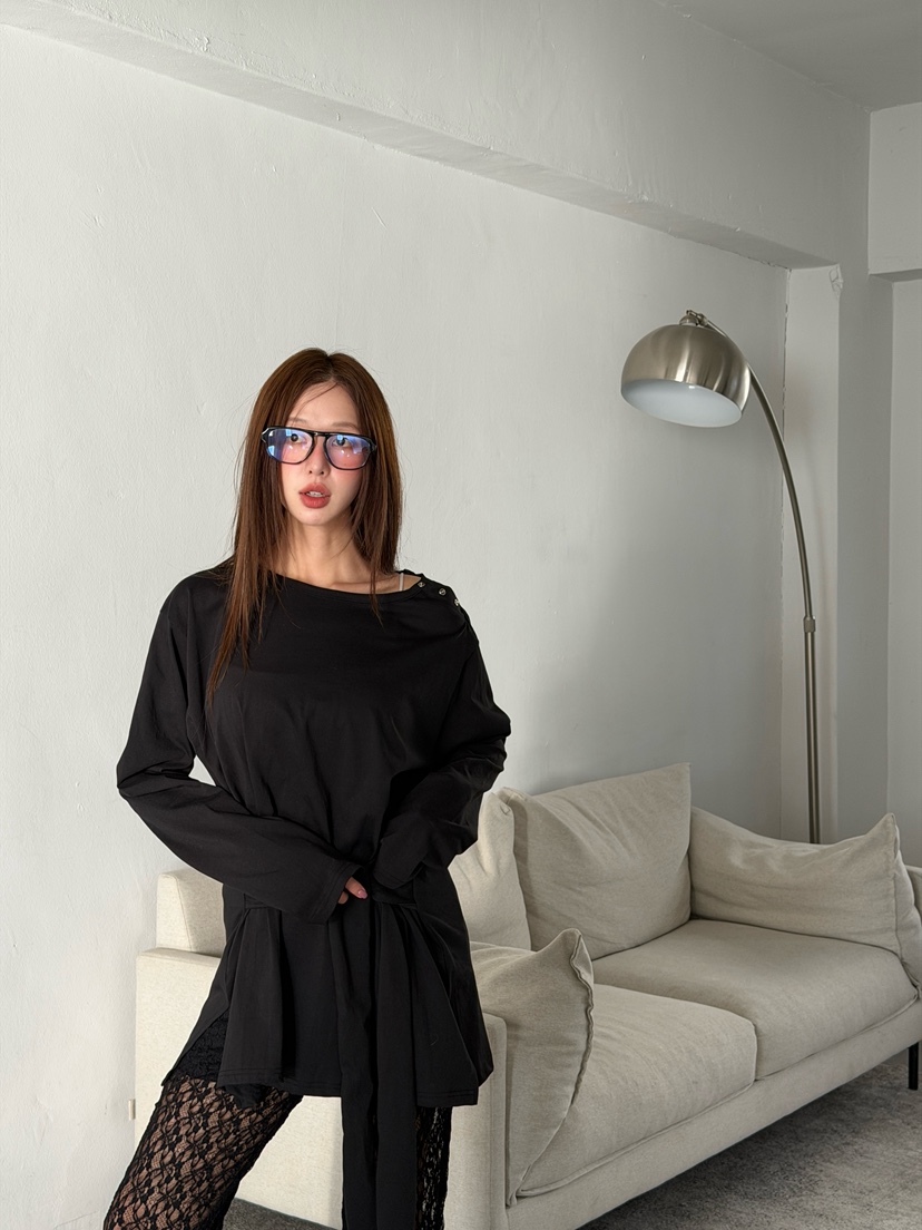 ZITTEN韓國東大門代購女士新款熱賣職業推薦時尚人氣長袖T恤ZITTEN長袖T恤